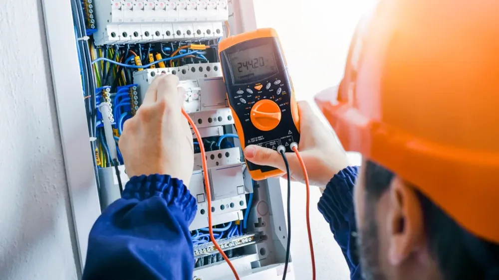 Técnicas Eficientes para el Control de Riesgos Eléctricos